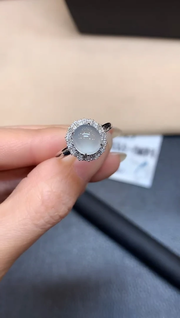 18K金镶嵌戒指翡翠【24小时鉴赏期】蛋面【无服务费