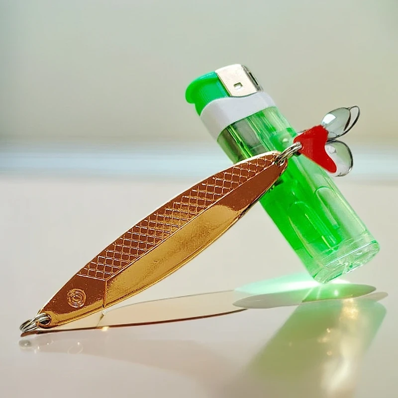 狗鱼大亮片远投超大路亚饵假饵仿生鱼饵28克35克柳叶狗鱼专用亮片