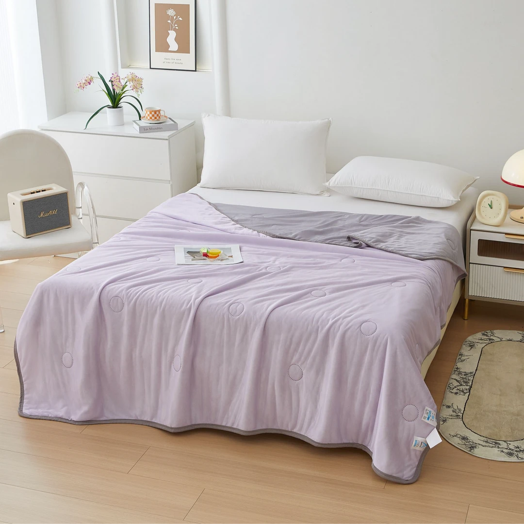 网红爆款凉感丝冰淇淋轻奢风冰丝凉感空调被夏凉被学生被双人被