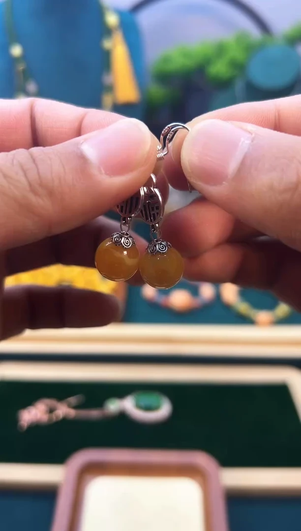 银S925镶嵌蜜蜡耳饰E57