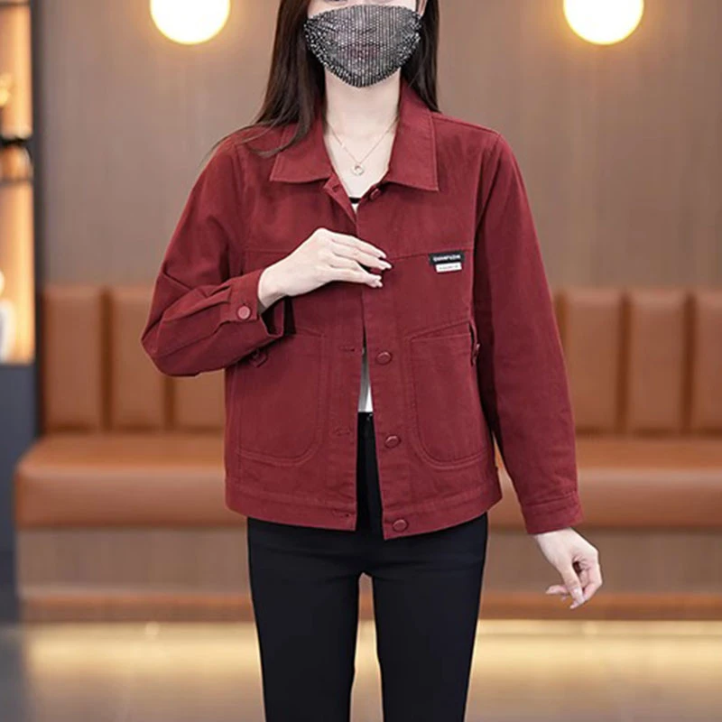 设计感纯色翻领牛仔短外套女士2025春秋新款时尚显高显瘦夹克上衣