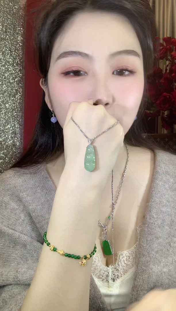 吊坠(不含链)18K金镶嵌翡翠a40翡翠