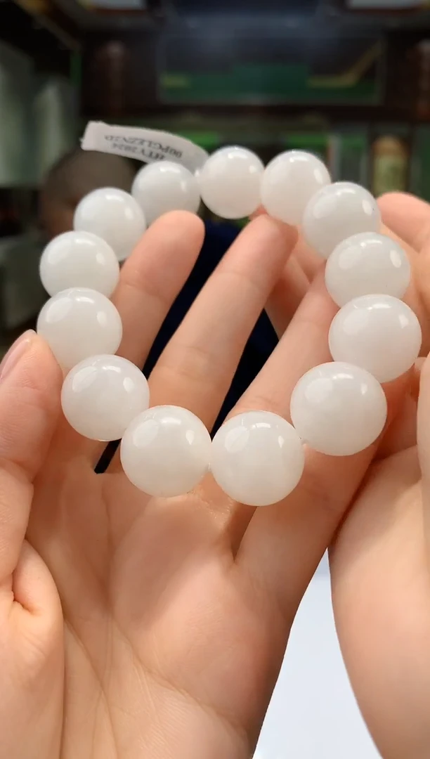 定制和田玉玉润东方天然和田玉（多样性发其一）