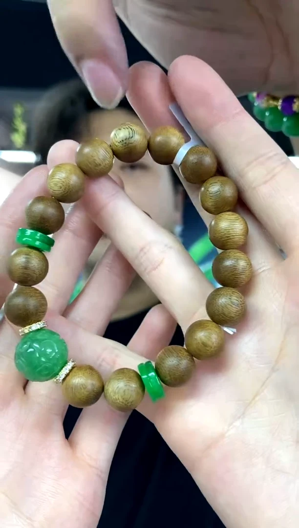 未镶嵌手链翡翠多样性发其一颜色微差