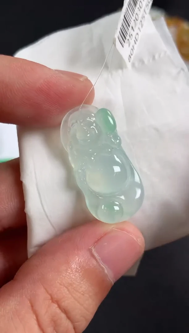 未镶嵌定制翡翠思*哥翡翠