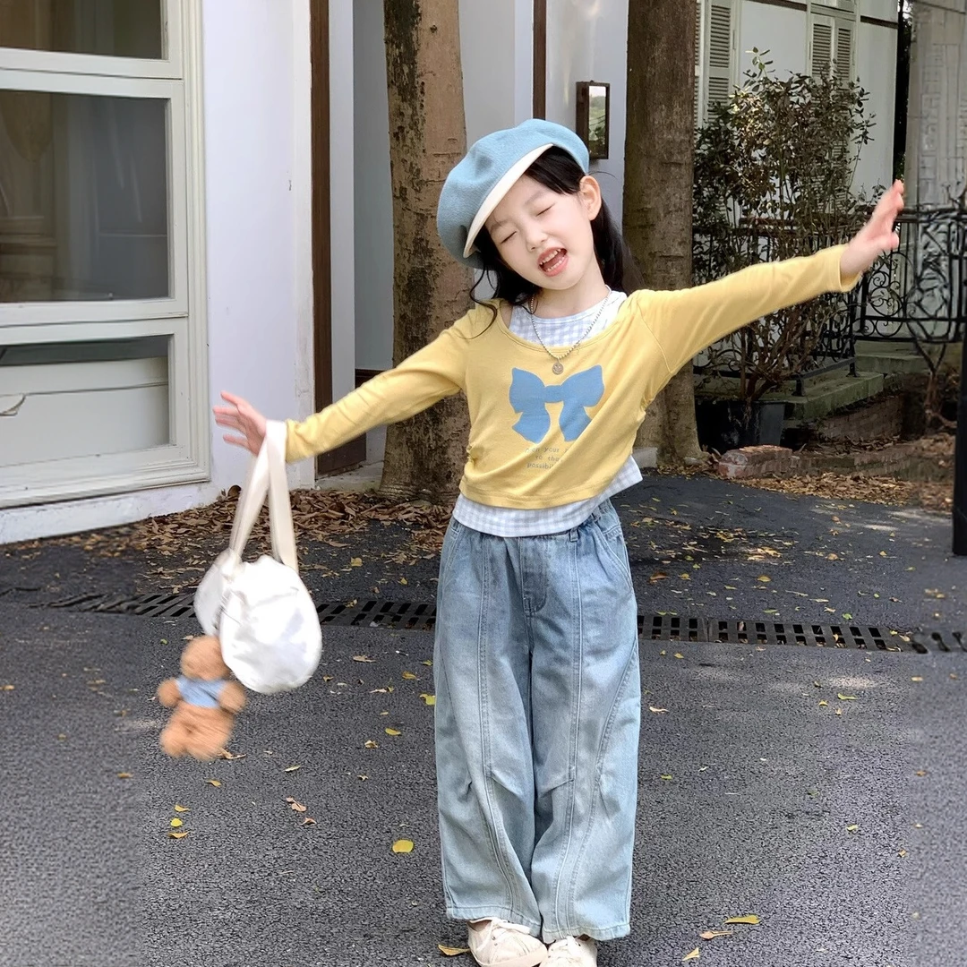 韩版女童套装2025秋季假两件蝴蝶结露肩长袖打底衫洋气时髦牛仔裤