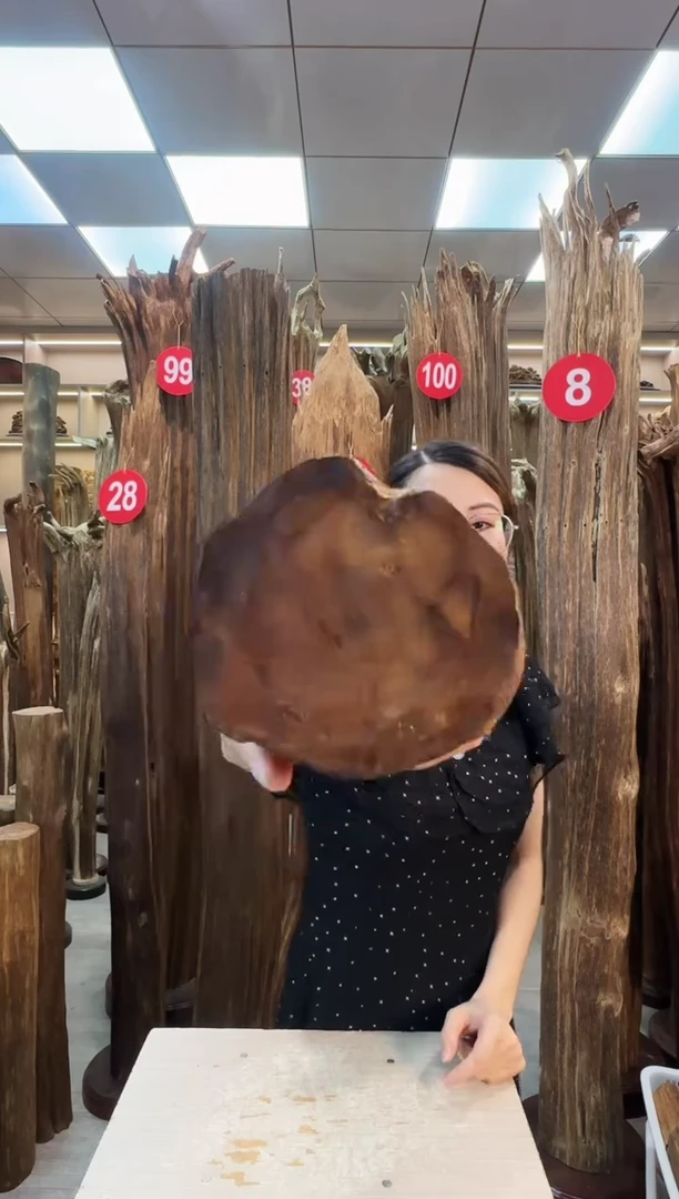 沉香碎屑沉香沉香原料摆件工艺品100元以上带底座