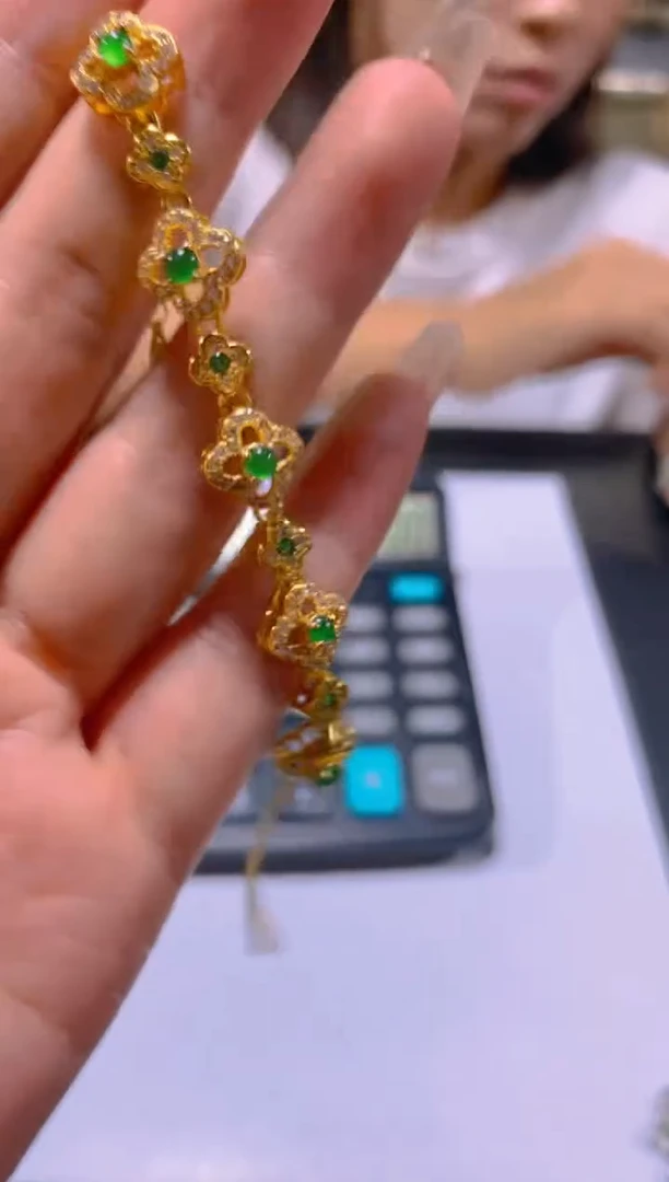 未镶嵌手链翡翠多样性发一