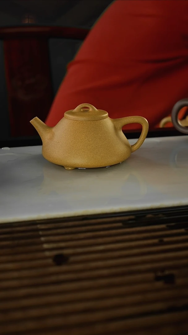 茶壶紫砂用****4黄金段子冶230毫升