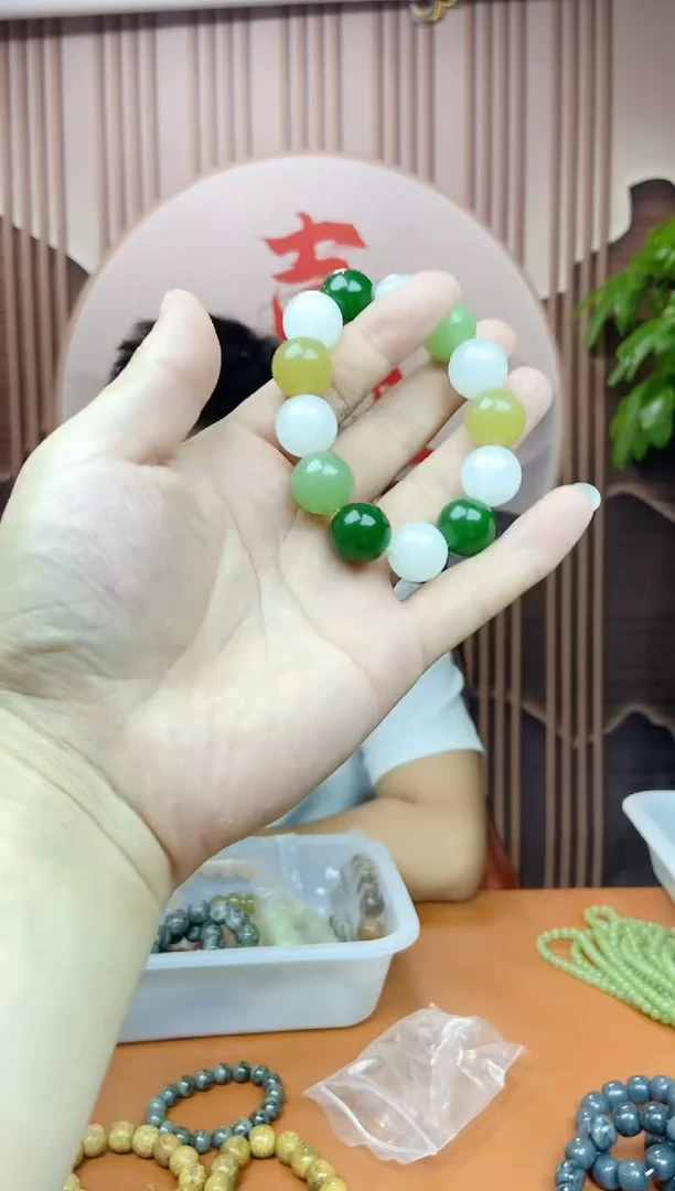 和田玉未镶嵌珠宝奇石多样性随机发一