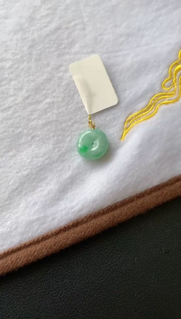 颈饰未镶嵌翡翠1