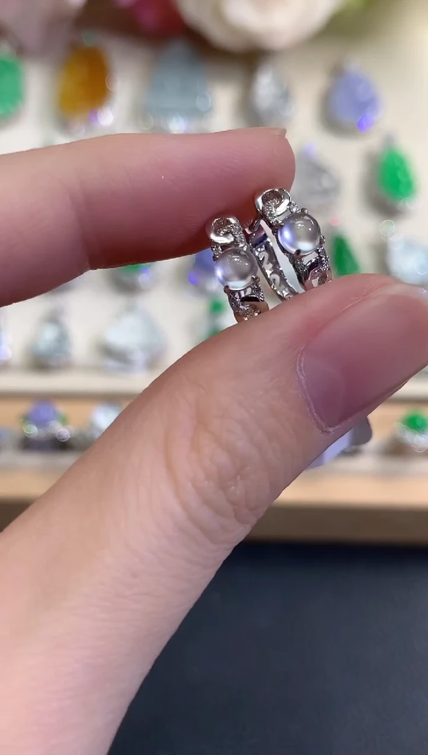 18K金镶嵌翡翠耳饰秋日珠宝Q65