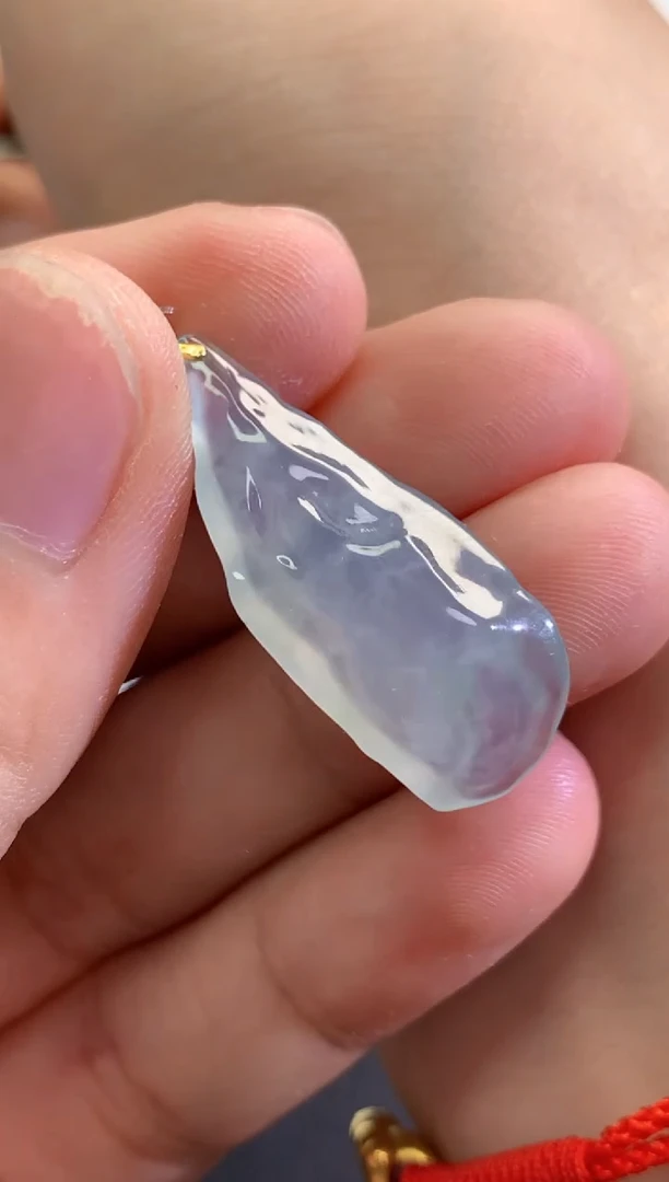 翡翠未镶嵌吊坠(不含链)32