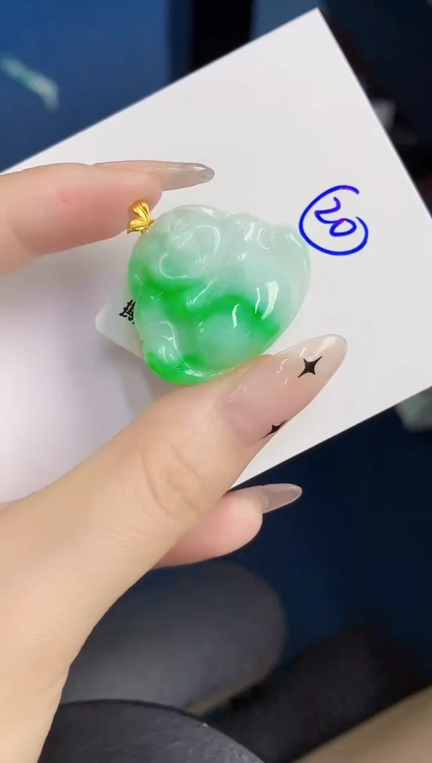 颈饰18K金镶嵌翡翠缅甸天然翡翠A货