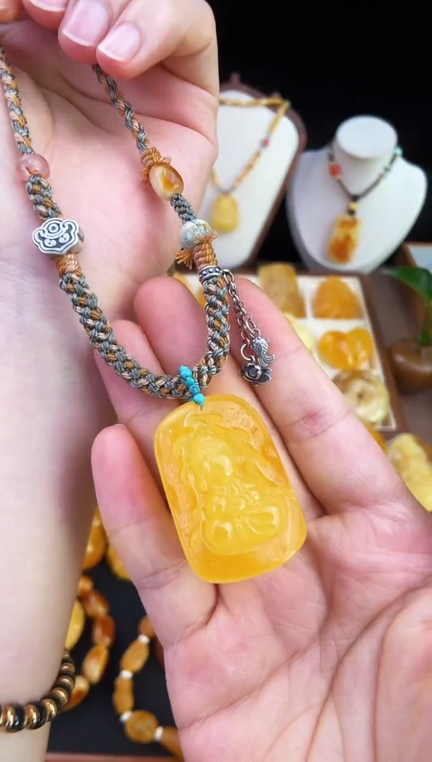 琥珀未镶嵌珠宝奇石柒月