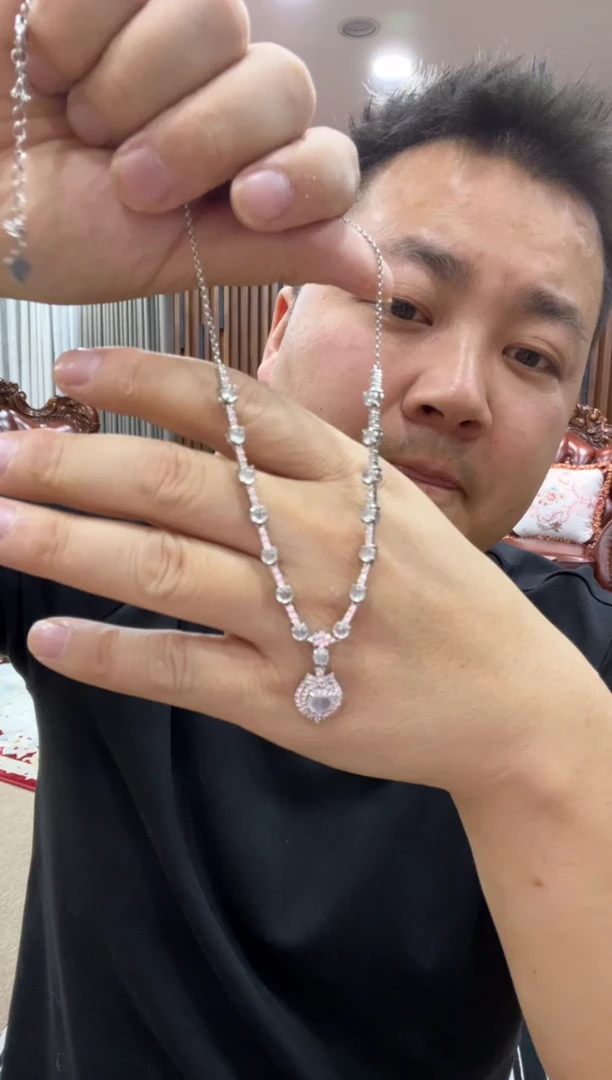 颈饰银S925镶嵌翡翠吊坠