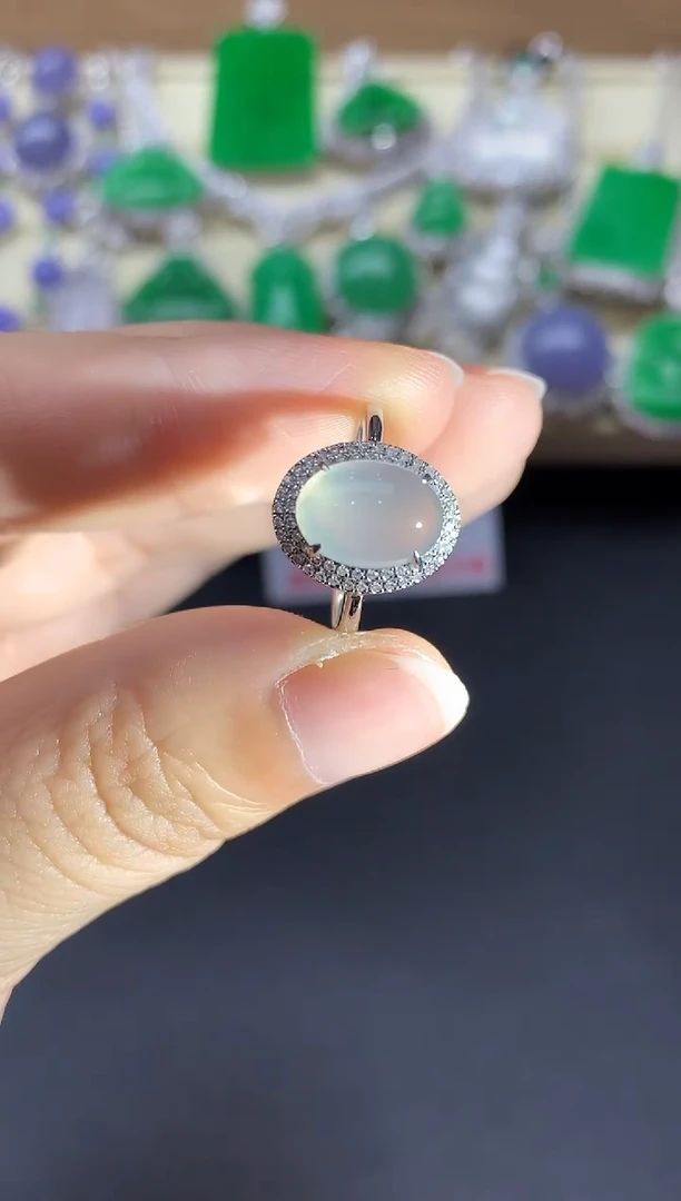 18K金镶嵌戒指翡翠515-中国好珍宝