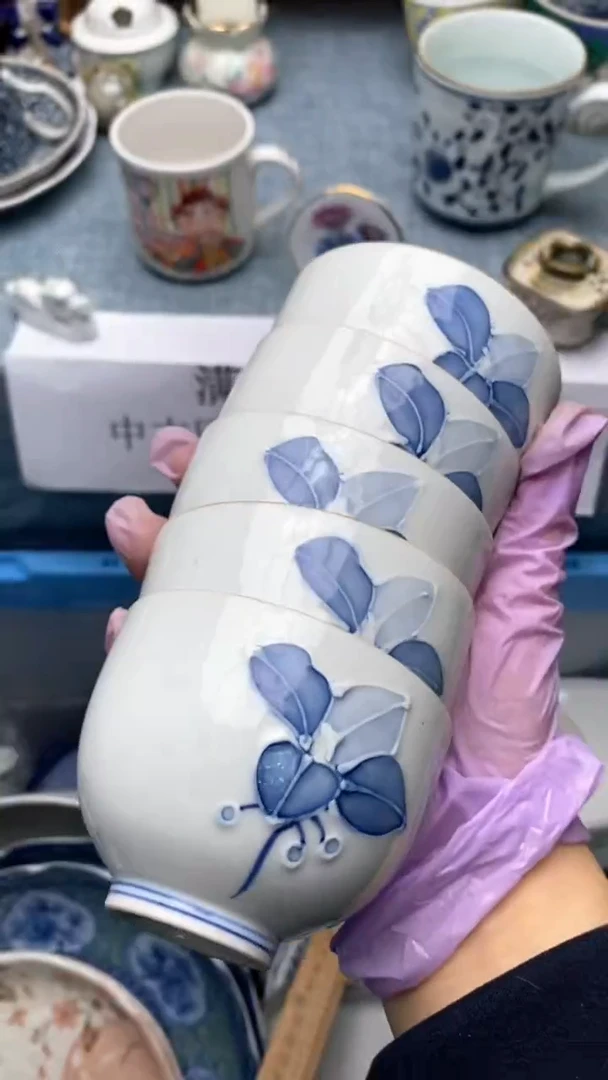 1码****铺964假期愉快   天天快乐