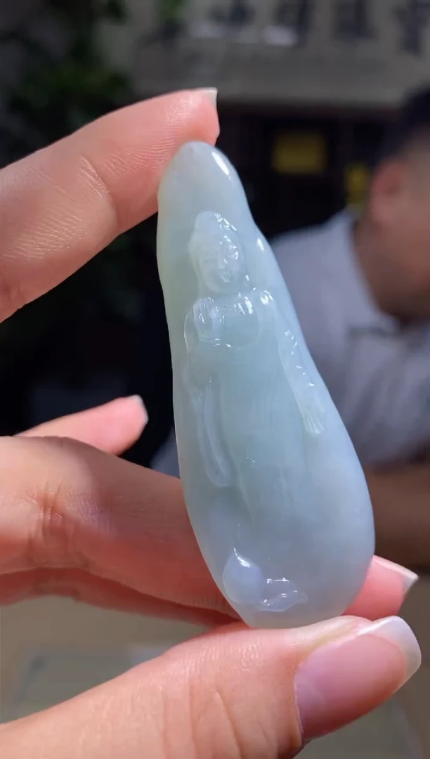 定制翡翠未镶嵌观音