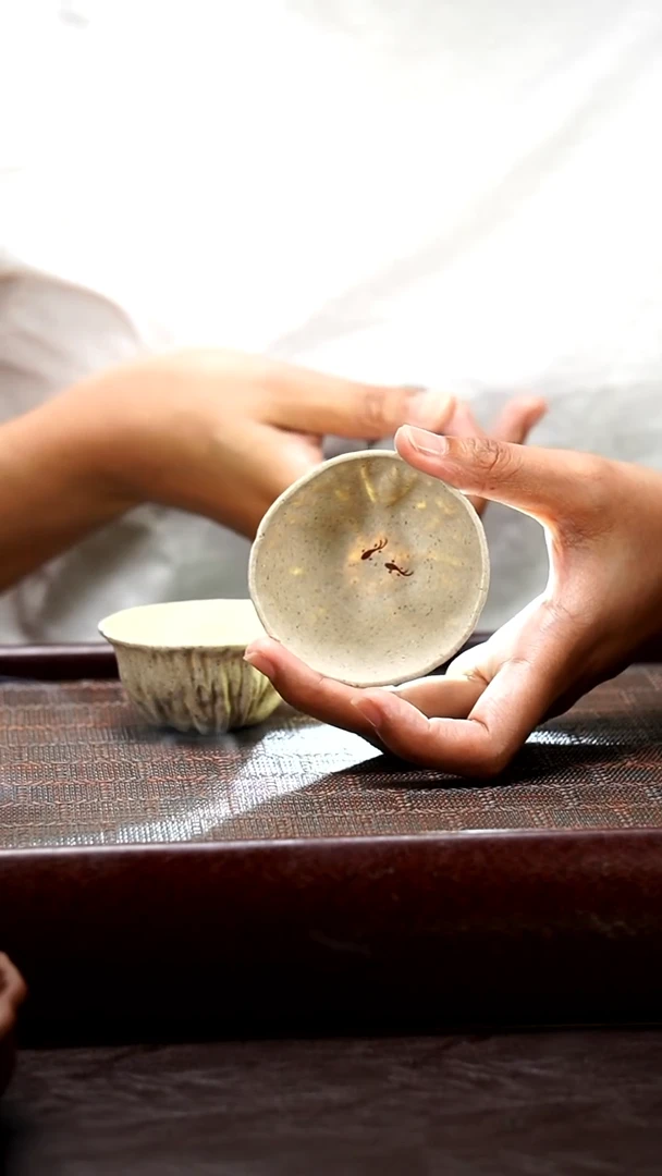 张月《白玉段双鱼杯》