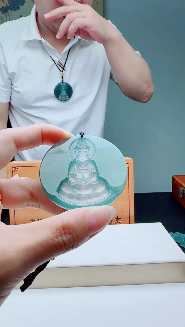 颈饰未镶嵌翡翠多样性发其一