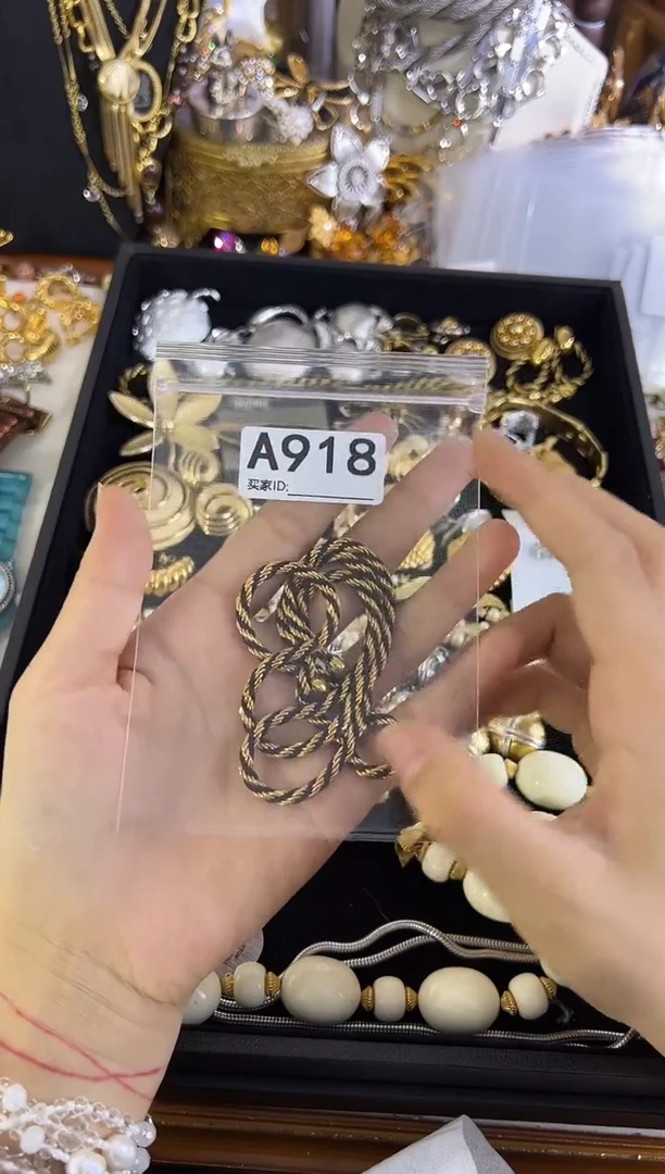 合金无铜合金918 中古首饰都有瑕疵 请确认好成色尺寸在拍！