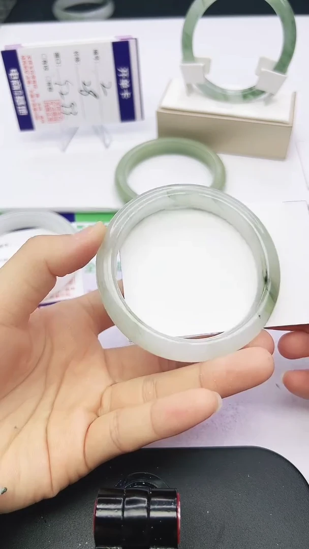 未镶嵌手镯石英质玉51-56/57