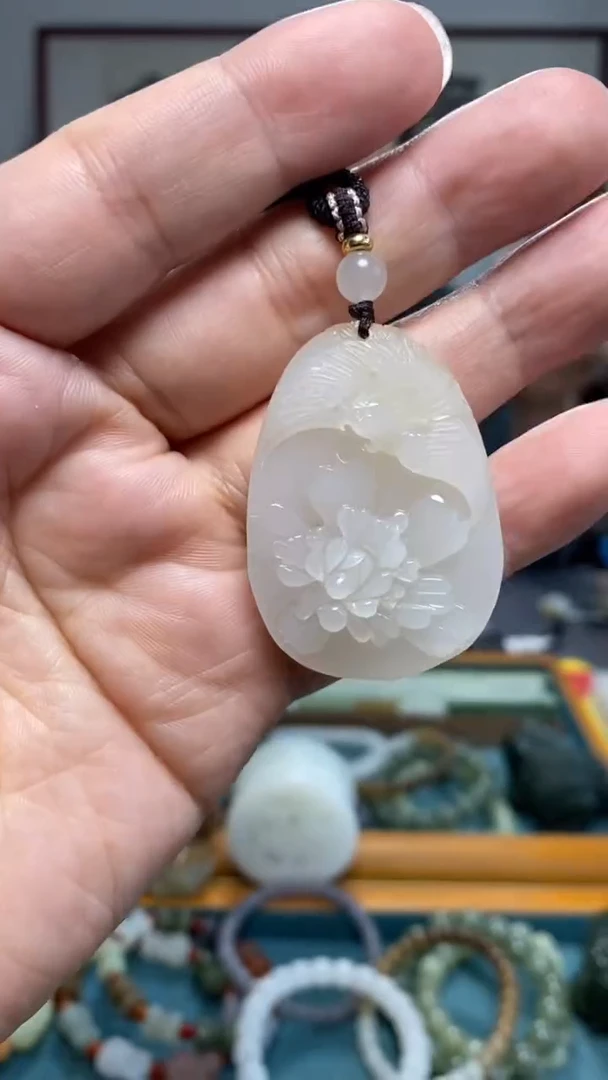 颈饰未镶嵌和田玉51