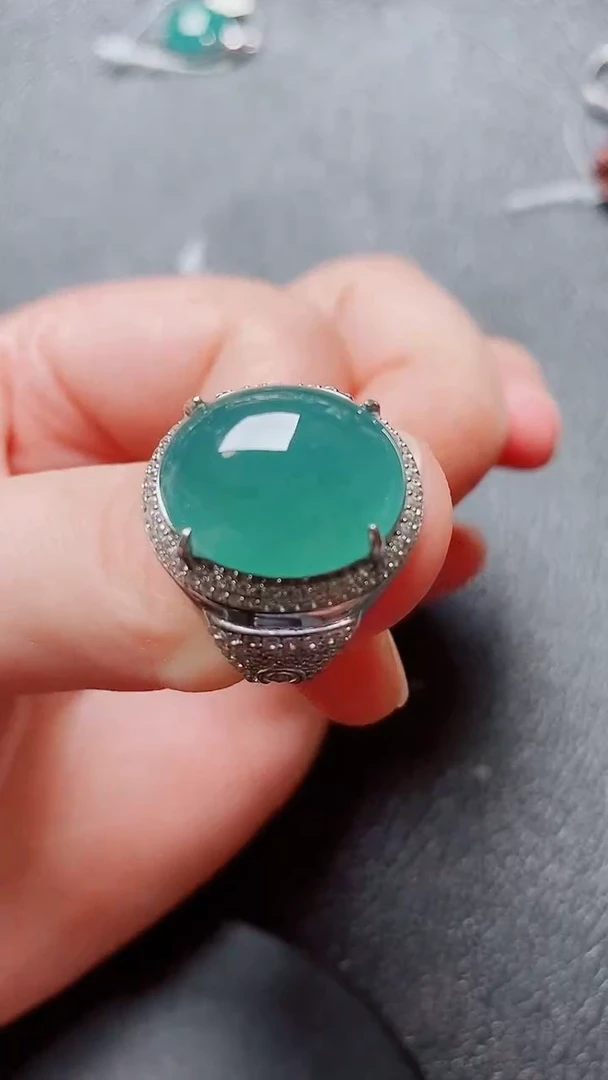 翡翠戒指银S925镶嵌翡翠
