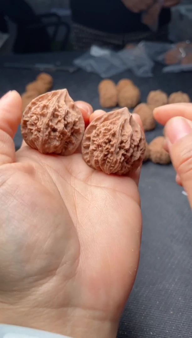 把件文玩核桃w358   灯笼  37尺