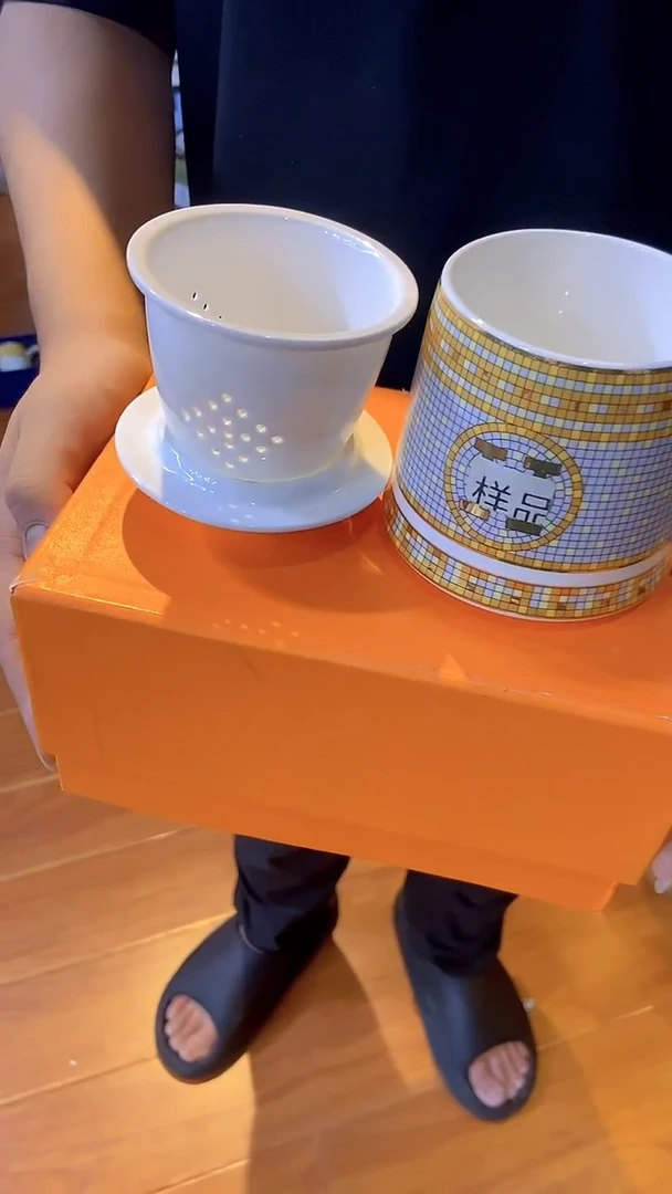 杯鸿辉家品牌瓷器，京东包邮！