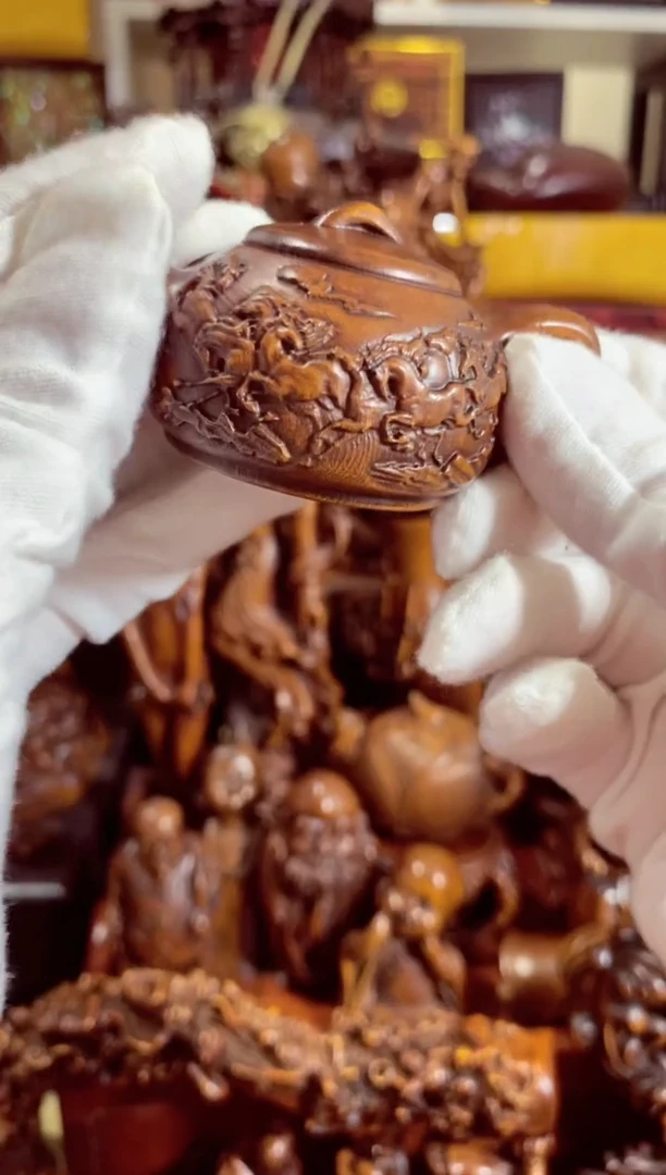 小叶黄杨小件八骏壶