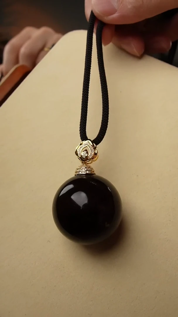 【闪购商品】琥珀颈饰未镶嵌30+紫杉醇