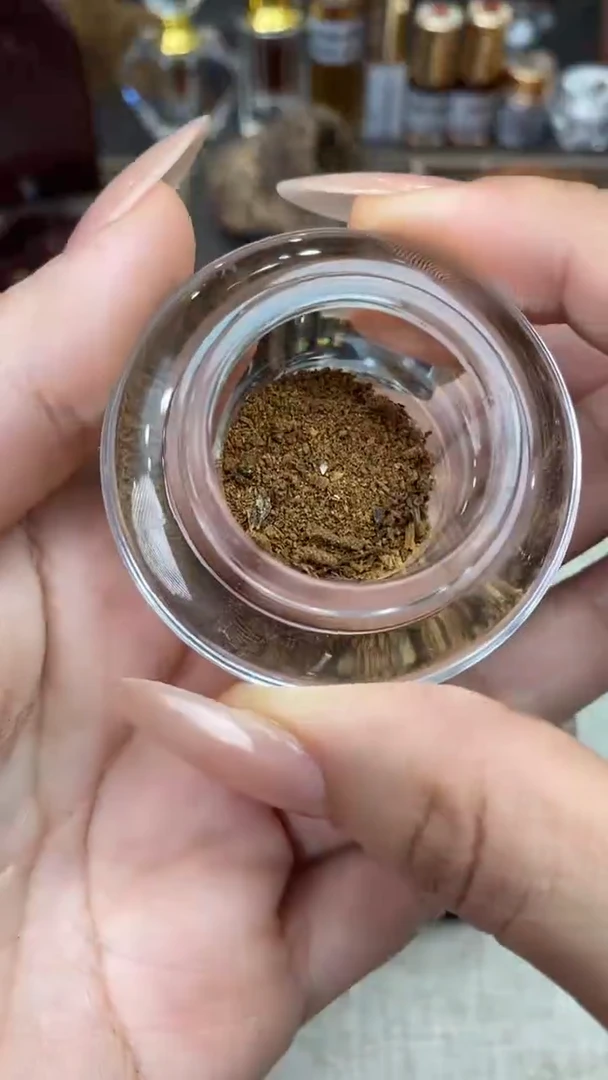 天然野芽庄沉香【黑棋级】品香粉1克装