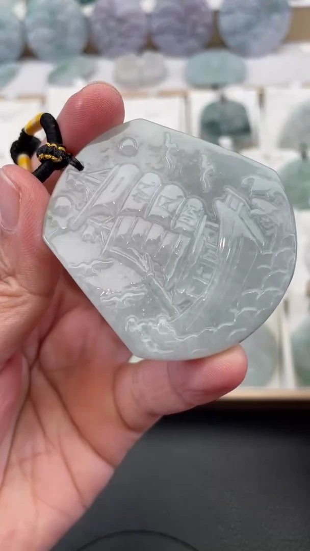 颈饰未镶嵌翡翠天然缅甸翡翠A货494