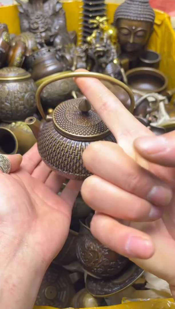 精美铜器，点击下单