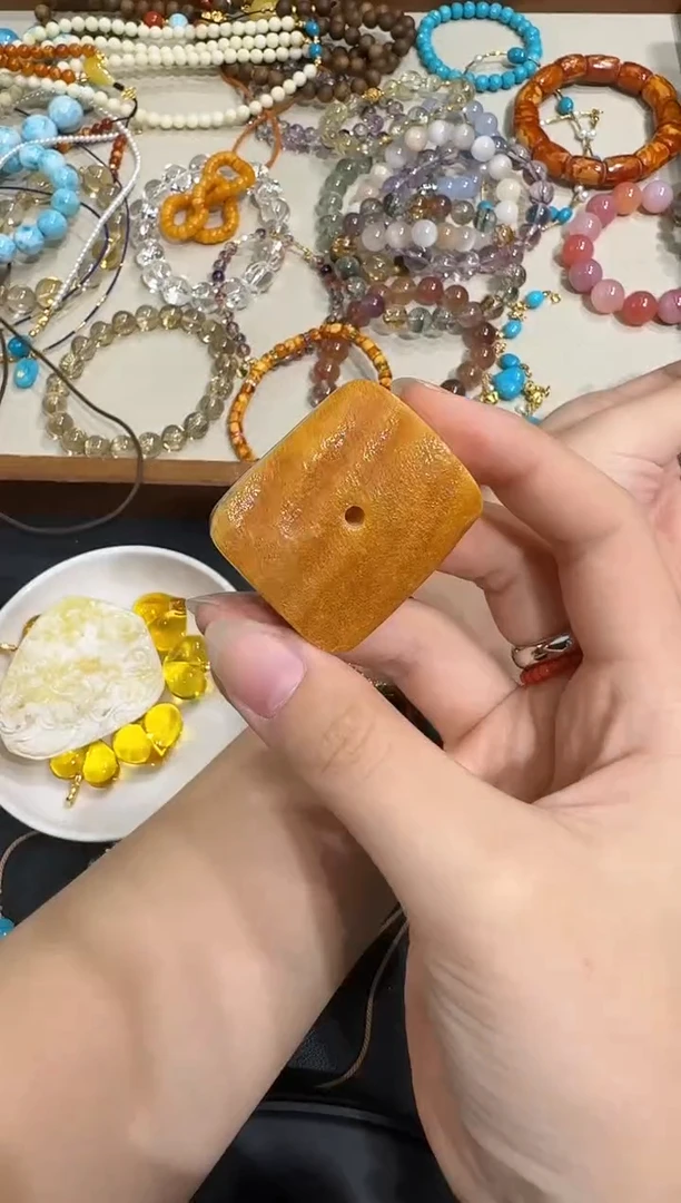 琥珀颈饰未镶嵌X1203-1195-191