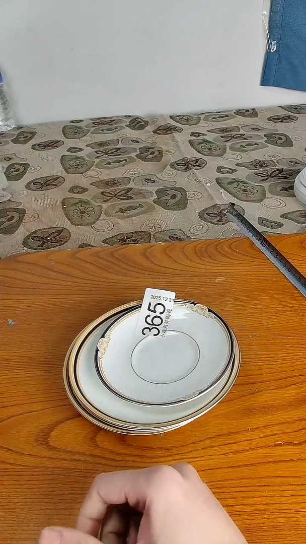 瓷片咪**样小淼海外陶瓷工艺品