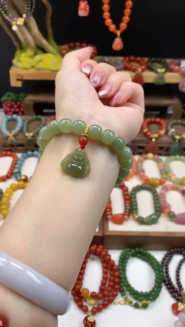 未镶嵌和田玉手饰和田玉老型珠佛公