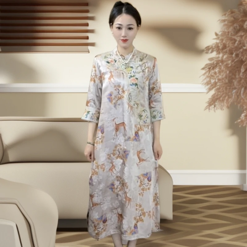 江南鑫雅阁【鹿瑞花萝】新中式国风刺绣妈妈装连衣裙复古提花中长款