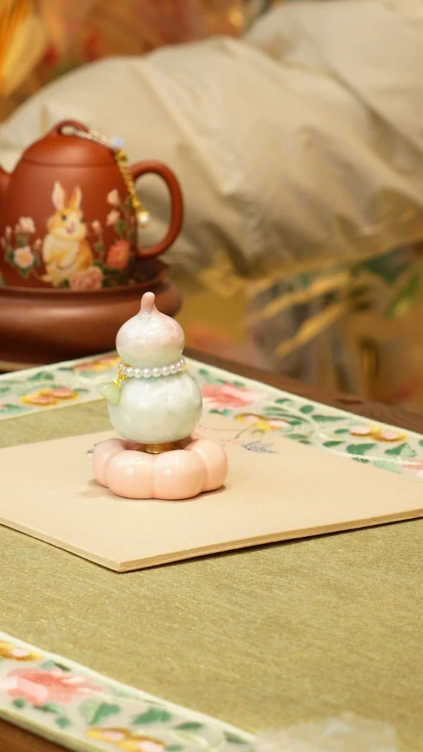 宜兴原矿紫砂手工壶