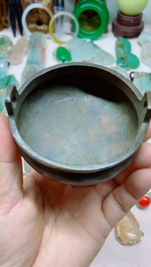 1直播间的实时画面