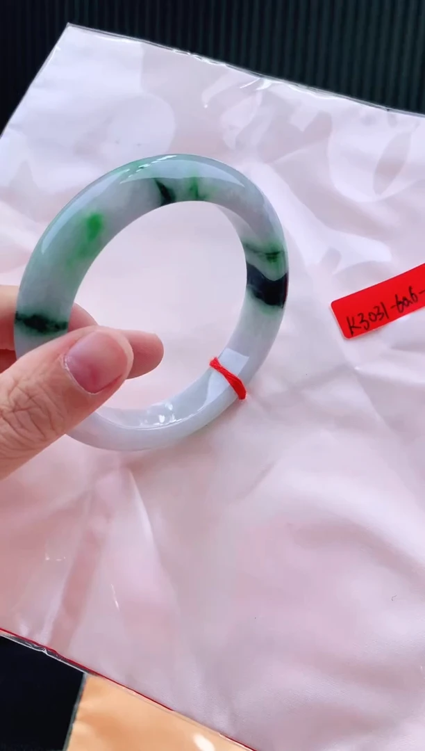 未镶嵌手镯翡翠60+