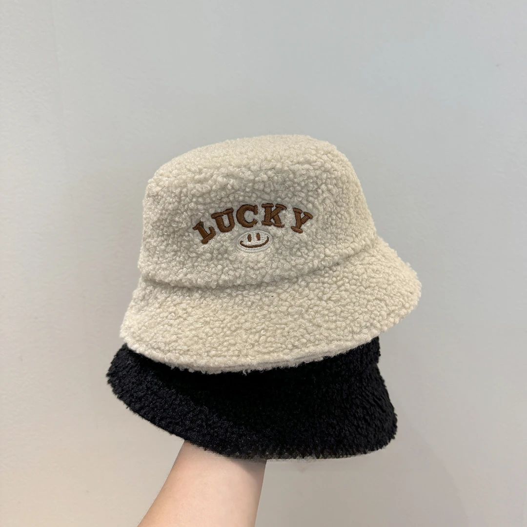 韩国宝宝渔夫帽冬季出游盆帽字母羊羔毛加厚保暖男童女童防风盆帽