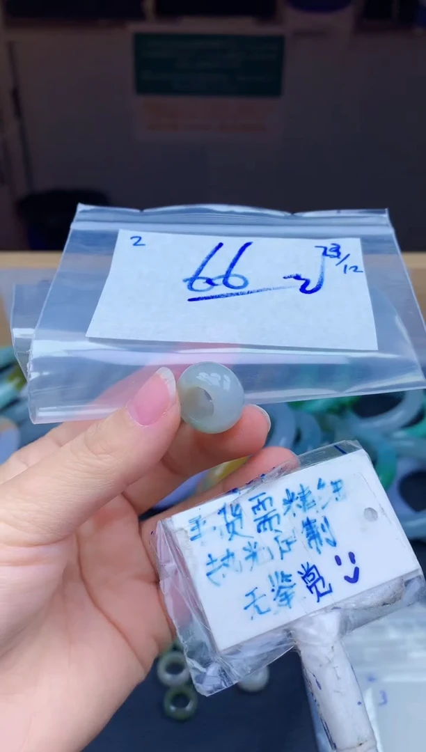 未镶嵌挂件翡翠2毛货需精细抛光挂件多样性拍一发一