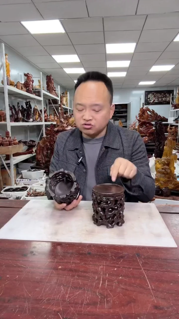 【闪购商品】花梨木类木雕工艺品8888888