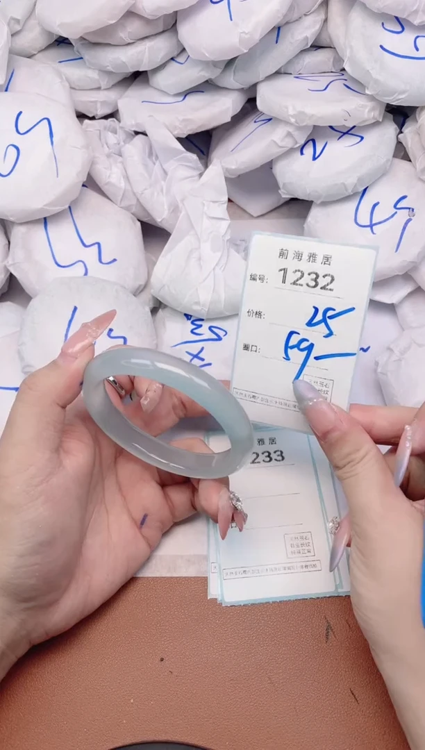 【闪购商品】玛瑙/玉髓手镯未镶嵌1232