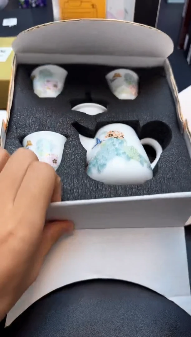 瓷片全新正品一件不留@@C168