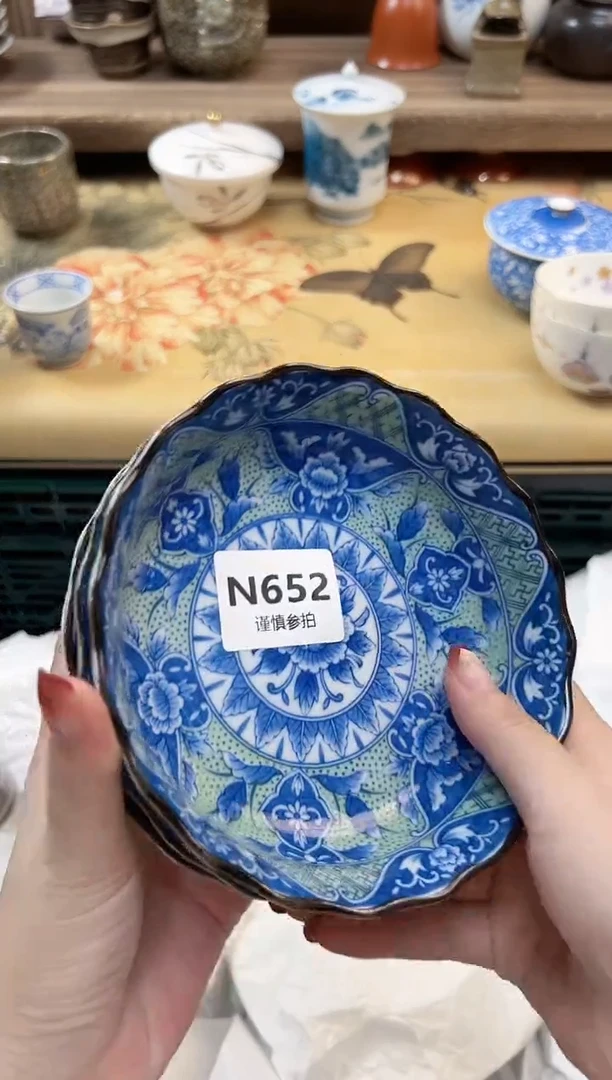 瓷片?**运 652