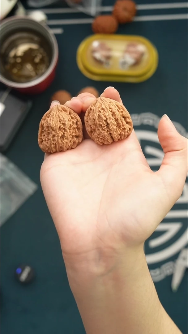 吊坠文玩核桃凹底南疆36全